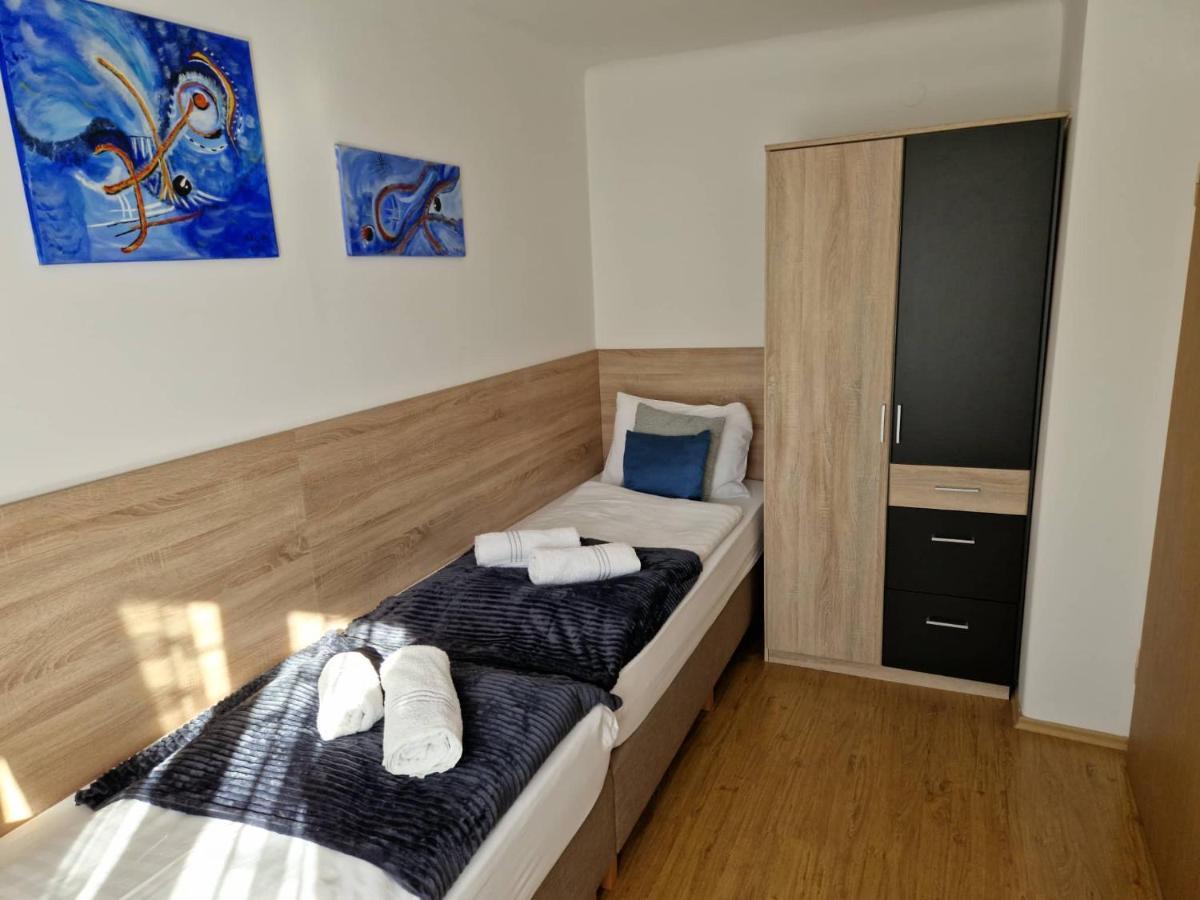 Eisenerz Stefan Apartment / Ferien Wohnung Luaran gambar