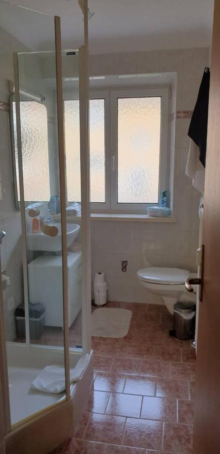 Eisenerz Stefan Apartment / Ferien Wohnung Luaran gambar
